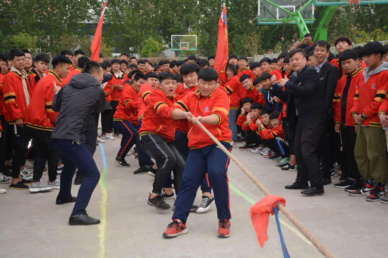 邯郸北方学校拔河比赛.jpg.jpg